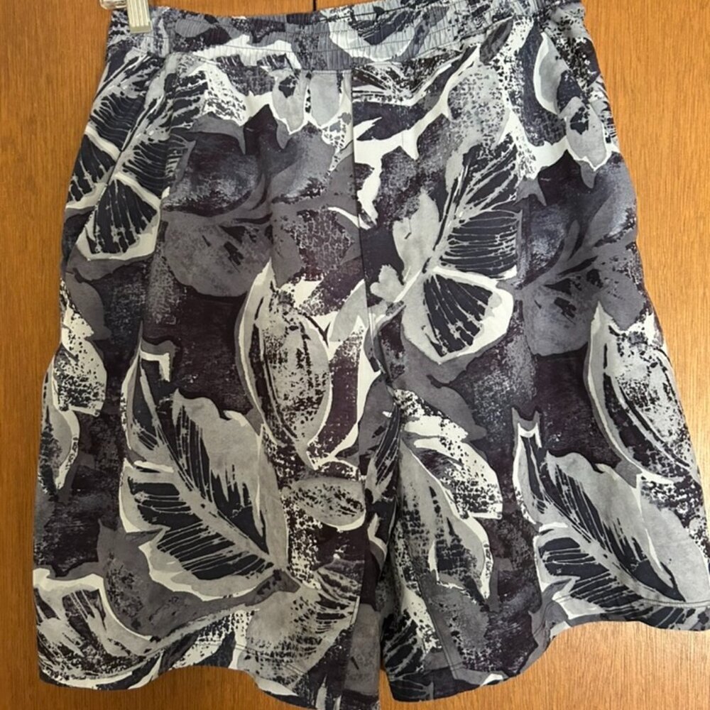 Lululemon men's shorts